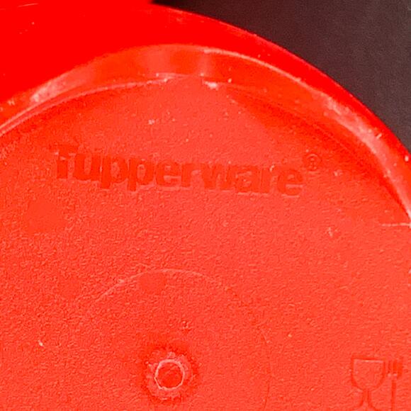 Tupperware Tumblers 1 Cup 8 Oz Red Small Cup Drinking Glass Plastic Set of Four - Picture 3 of 6